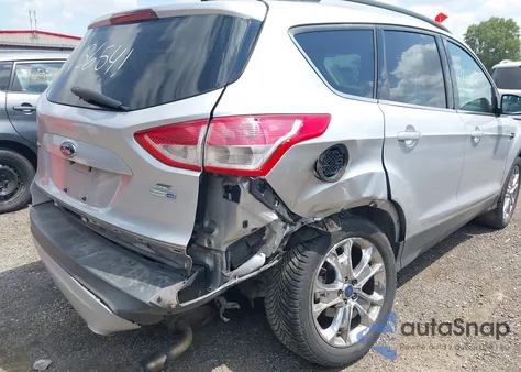 2014 Ford Escape Se z USA, uszkodzony, nr VIN 1FMCU9G95EUD36541